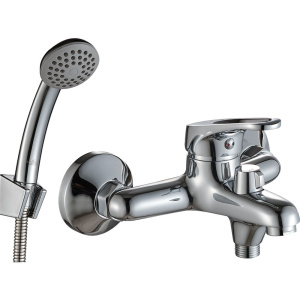 Смеситель для ванны с душем Rossinka B 35-30 Смеситель для ванны с душем Rossinka B 35-30