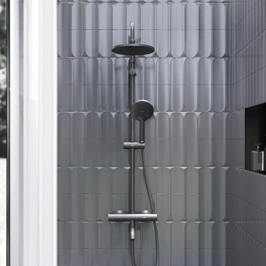 Душевая стойка Damixa Jupiter 977810300 черная матовая