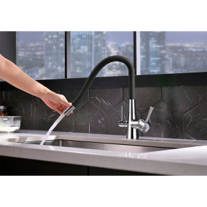 Смеситель для кухни Lemark Comfort LM3075C с гибким изливом, хром, черный