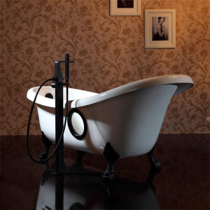 Напольный смеситель для ванны с душем Bravat Arc F66061K-B3-ENG