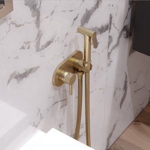 Купить Гигиенический душ Damixa RedBlu Option 214000000 со смесителем, С ВНУТРЕННЕЙ ЧАСТЬЮ в Москве с доставкой Гигиенический душ Damixa RedBlu Option 214000000 со смесителем, С ВНУТРЕННЕЙ ЧАСТЬЮ