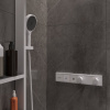 Душевая стойка Hansgrohe Rainfinity 26842700