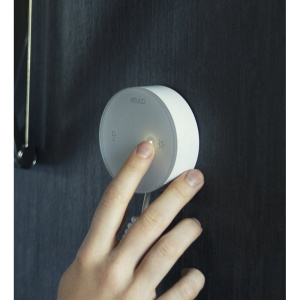 Купить Косметическое зеркало Keuco iLook Move 17612 2 019000 с подсветкой, телескопическое, поворотное, хром в Москве с доставкой Косметическое зеркало Keuco iLook Move 17612 2 019000 с подсветкой, телескопическое, поворотное, хром