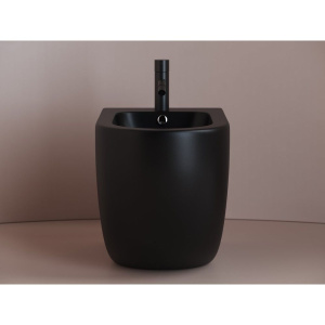 Купить Биде напольное Ceramicanova Metropol CN4005MB черное матовое в Москве с доставкой Биде напольное Ceramicanova Metropol CN4005MB черное матовое