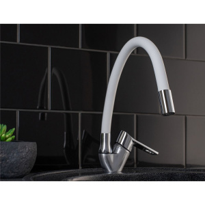 Купить Смеситель для кухни РМС SL137W 016F хром, белый, с гибким изливом в Москве с доставкой Смеситель для кухни РМС SL137W 016F хром, белый, с гибким изливом