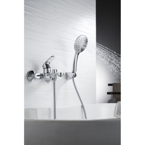 Купить Смеситель для ванны с душем Rossinka RS45 -30 в Москве с доставкой Смеситель для ванны с душем Rossinka RS45 -30