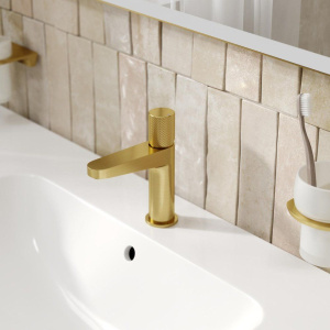 Смеситель для раковины Wasserkraft Schunter 8203 матовое золото PVD