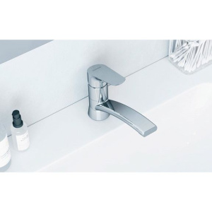 Купить Смеситель для раковины Damixa Jupiter 770220001 с поворотным изливом, хром в Москве с доставкой Смеситель для раковины Damixa Jupiter 770220001 с поворотным изливом, хром