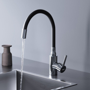 Смеситель для кухни Dorff Logic D3007622 хром, черный, с гибким изливом