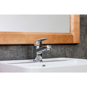 Смеситель для раковины Orange One Life One Life P02-021cr