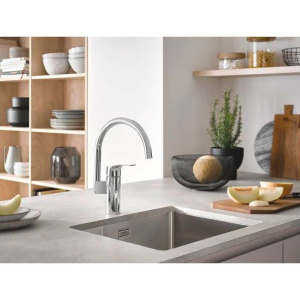 Смеситель для кухни Grohe Eurosmart 33202003
