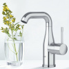 Смеситель для раковины Grohe Essence New 23463001