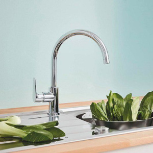Смеситель для кухни Grohe BauCurve 31231001