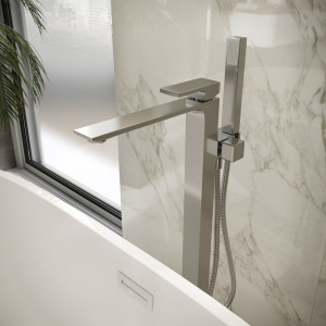 Купить Напольный смеситель для ванны с душем STWORKI Карлстад KAS-05cr в Москве с доставкой Напольный смеситель для ванны с душем STWORKI Карлстад KAS-05cr