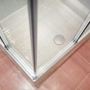 Душевой уголок GuteWetter Slide Rectan GK-864 правая 90x85 см стекло бесцветное, профиль хром