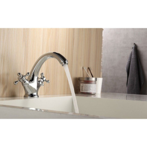 Смеситель для раковины Fashun A1019 хром