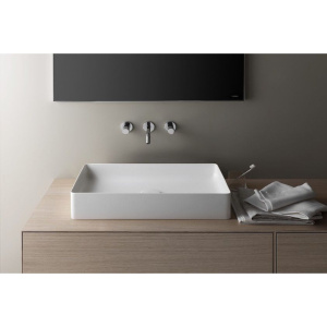 Купить Раковина Laufen Living Square 8.1143.4.000.112.1 60 см в Москве с доставкой Раковина Laufen Living Square 8.1143.4.000.112.1 60 см