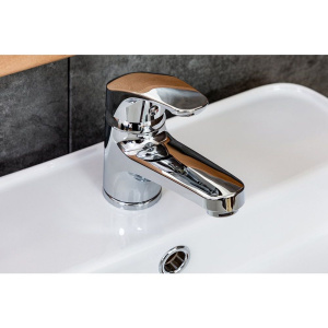 Купить Смеситель для раковины Orange One Life One Life P01-021cr для раковины в Москве с доставкой Смеситель для раковины Orange One Life One Life P01-021cr для раковины