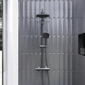 Душевая стойка Damixa Jupiter 977800300 черная матовая