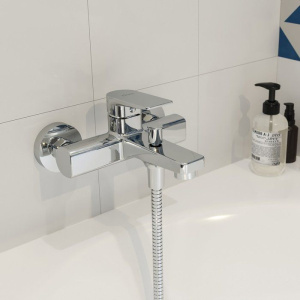 Смеситель для ванны с душем IDDIS Bridge BRDSB00i02WA