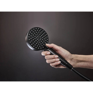 Душевая стойка Hansgrohe Vernis Shape 26097670 черный