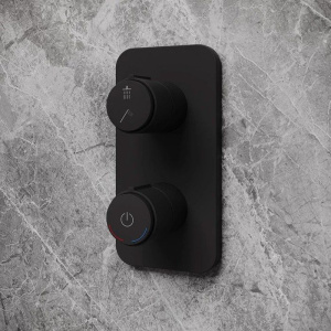 Смеситель для ванны с душем IDDIS Slide SLIBLBTi67 С ВНУТРЕННЕЙ ЧАСТЬЮ, черный матовый