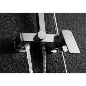 Душевая стойка D&K Berlin Technische DA1433715A02 черный