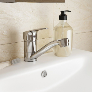 Смеситель для раковины Milardo Simp SIMSBR0M01