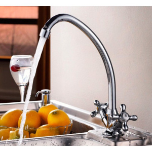 Смеситель для кухни Rossinka H H02-71