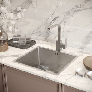 Купить Смеситель для кухни Domaci Равенна DM-051122 нержавеющая сталь, однорычажный, вращающийся в Москве с доставкой Смеситель для кухни Domaci Равенна DM-051122 нержавеющая сталь, однорычажный, вращающийся