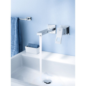 Полотенцедержатель Grohe Essentials Cube 40509001