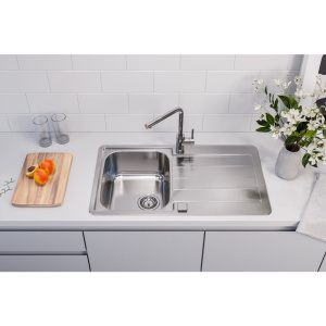 Купить Мойка кухонная Alveus Line Max 20 сталь в Москве с доставкой Мойка кухонная Alveus Line Max 20 сталь